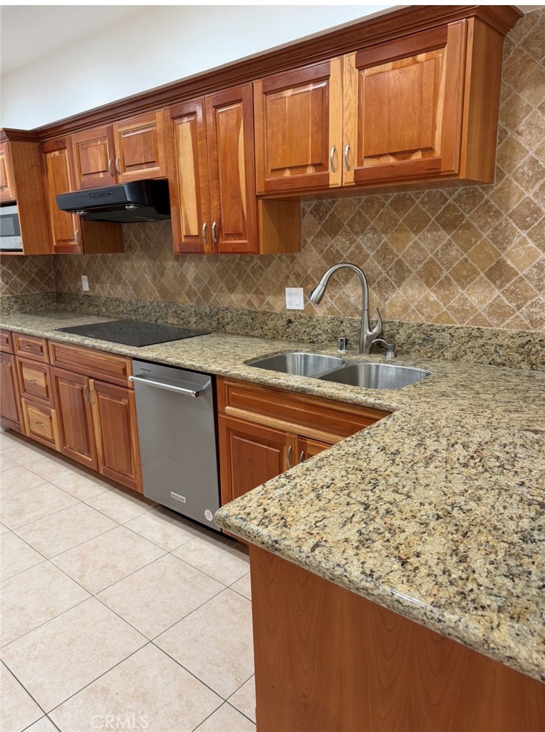 4807 Woodley Ave 309 Property Photo 3
