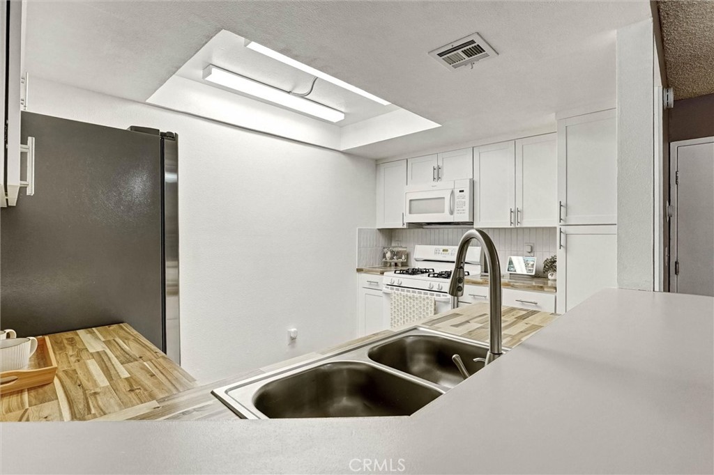 18223 Soledad Canyon Road 50 Property Photo 19