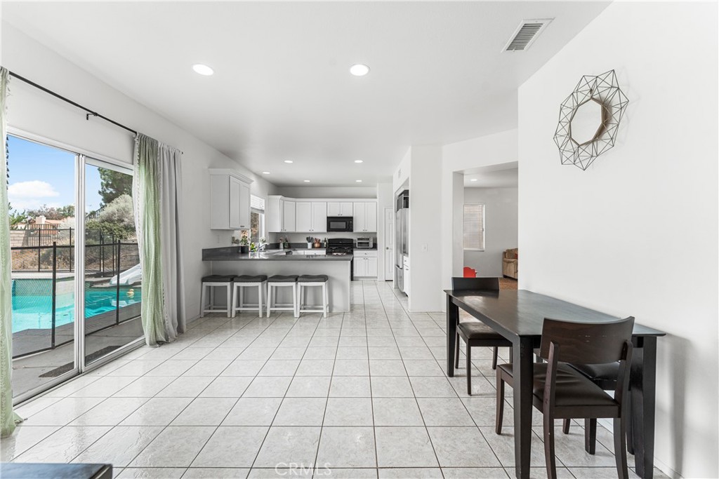 38318 Wakefield Property Photo 16
