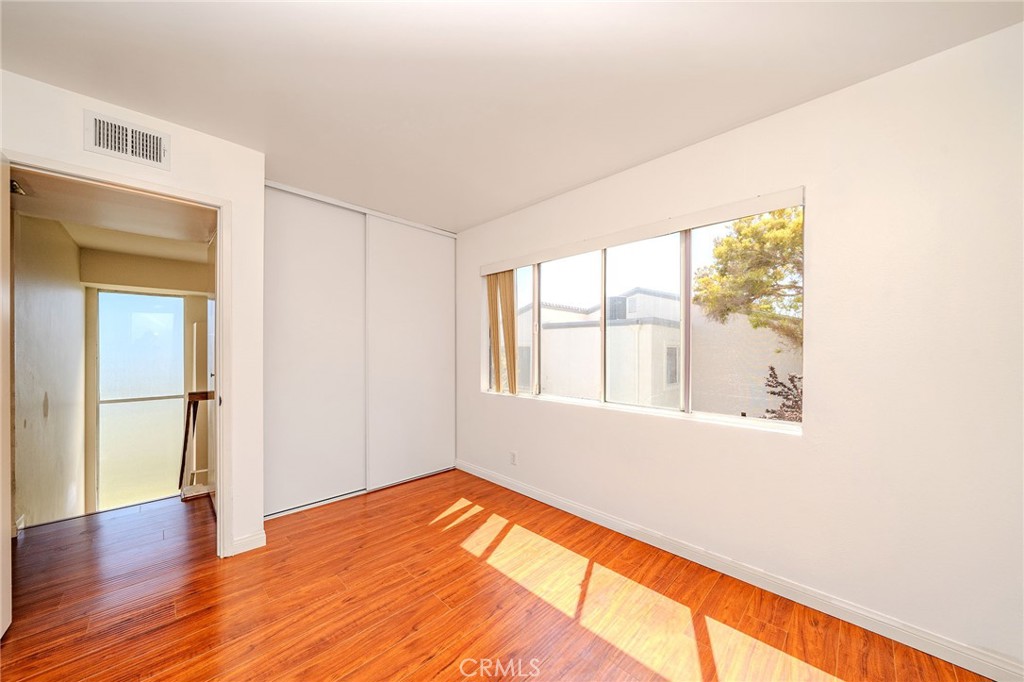 18535 Mayall Street J Property Photo 8