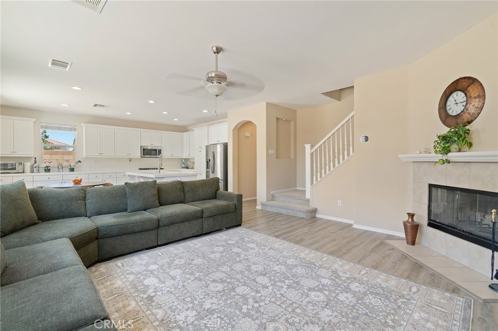 5824 W Avenue K13 Property Photo 10