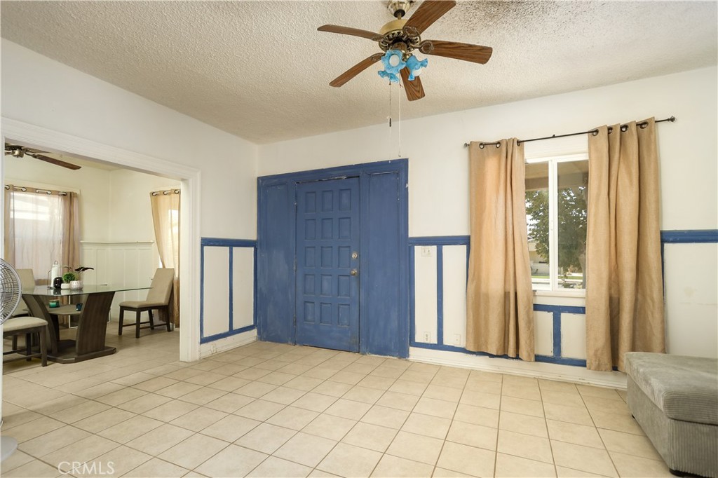 500 Quincy Street Property Photo 4