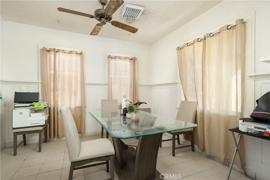 500 Quincy Street Property Photo 6
