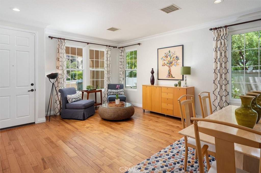 26439 Shakespeare Property Photo 9