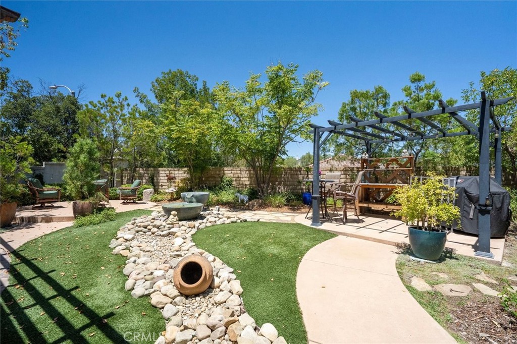 26439 Shakespeare Property Photo 23