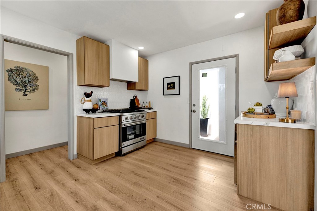 861 Grant Avenue Property Photo 11