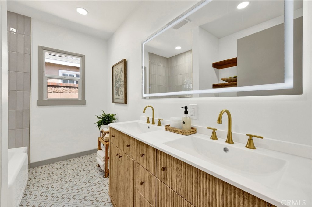 861 Grant Avenue Property Photo 20