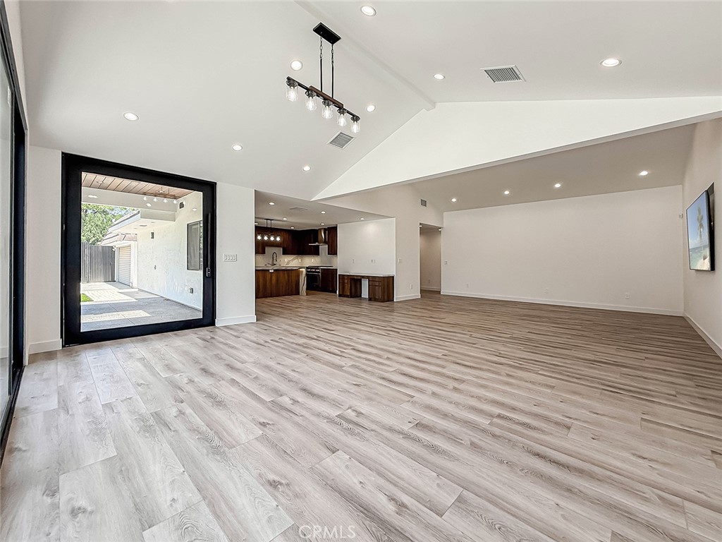 22921 Dolorosa Street Property Photo 3