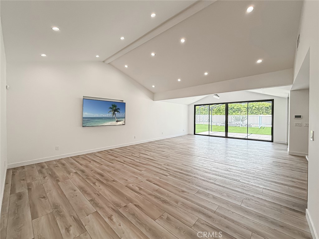 22921 Dolorosa Street Property Photo 4