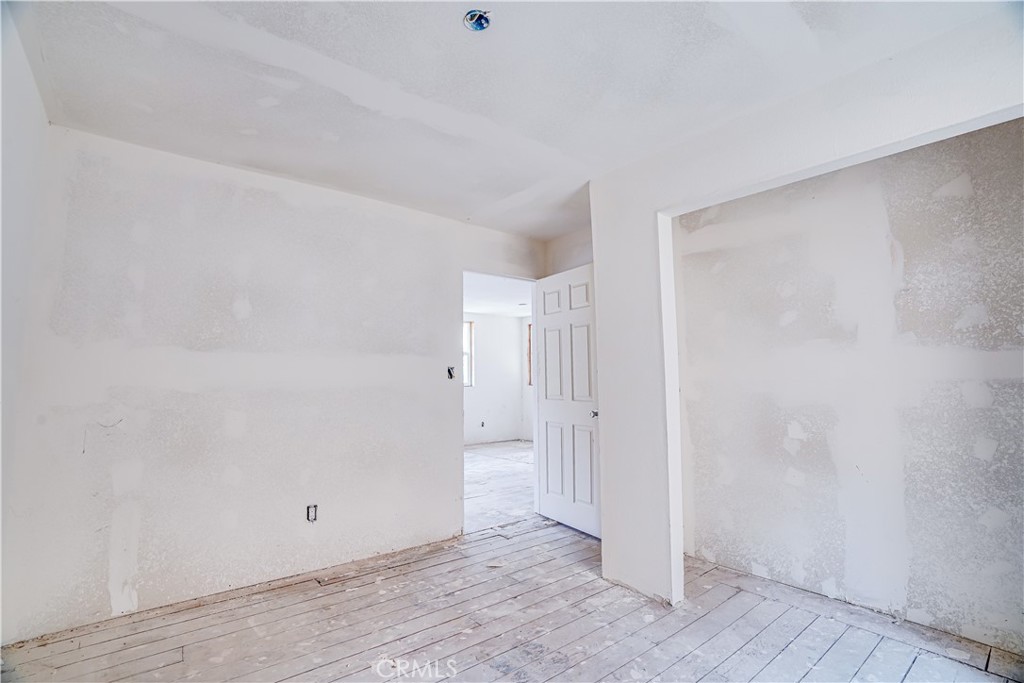 12055 Kagel Canyon Property Photo 8