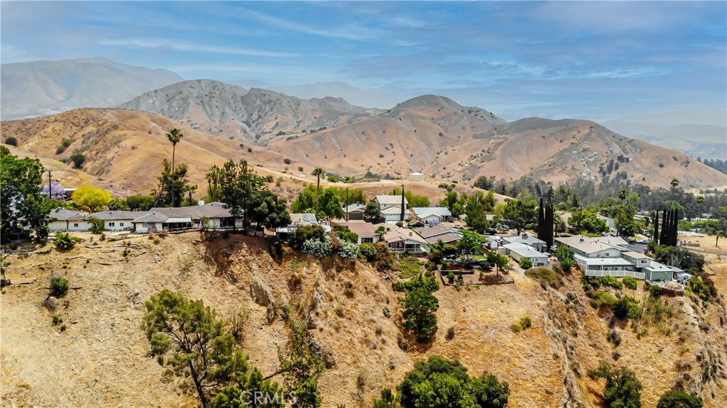 12055 Kagel Canyon Property Photo 21