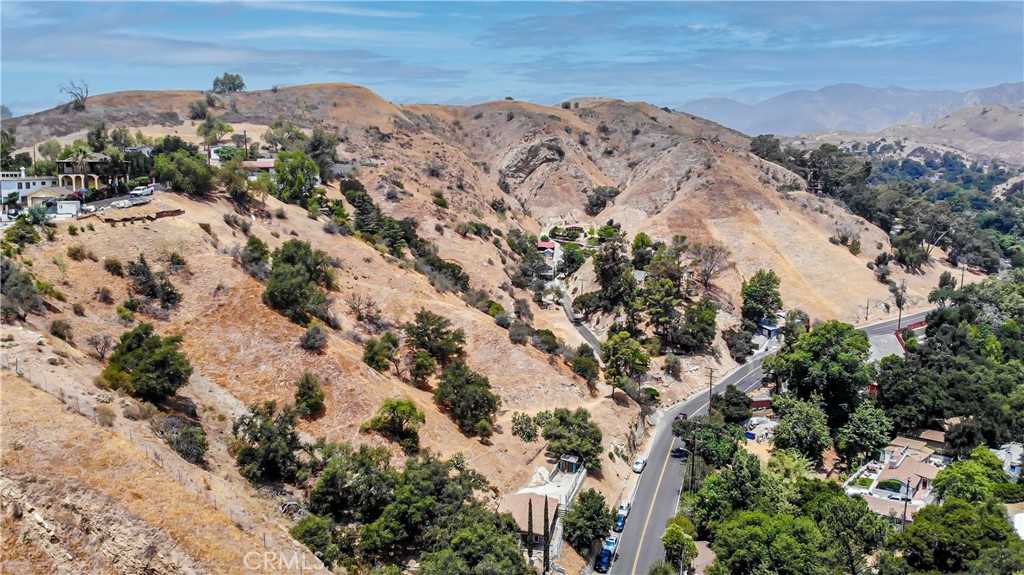 12055 Kagel Canyon Property Photo 22