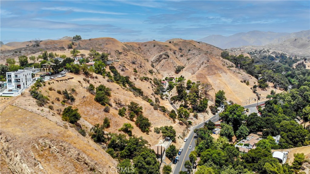 12055 Kagel Canyon Property Photo 23