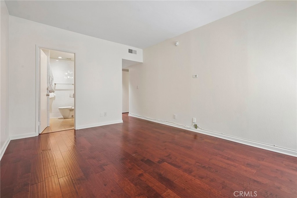1131 Alta Loma Property Photo 19