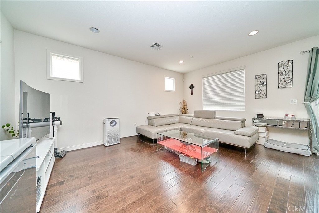 21125 Ingomar Court Property Photo 11