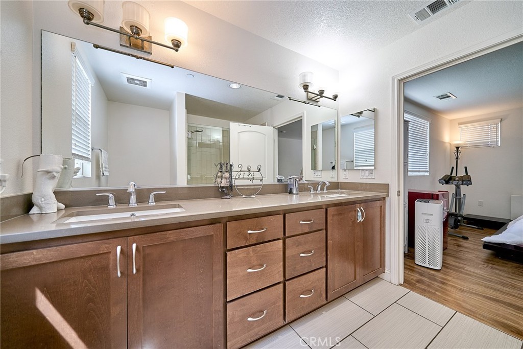 21125 Ingomar Court Property Photo 20
