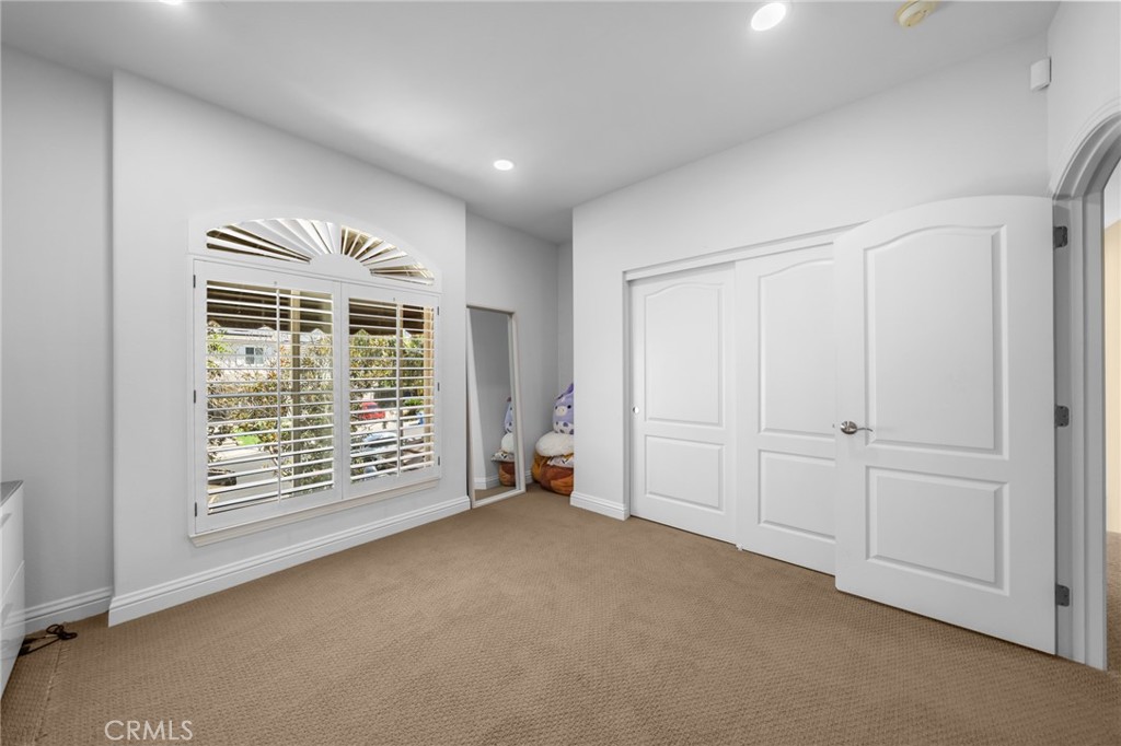 5446 Sunlight Property Photo 38