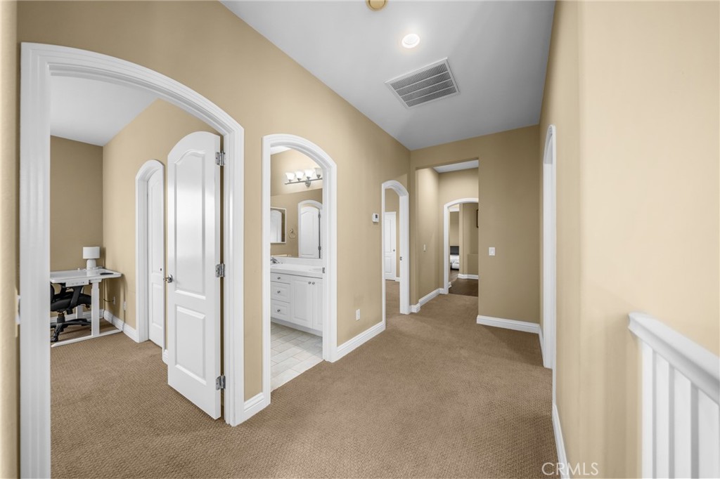 5446 Sunlight Property Photo 45