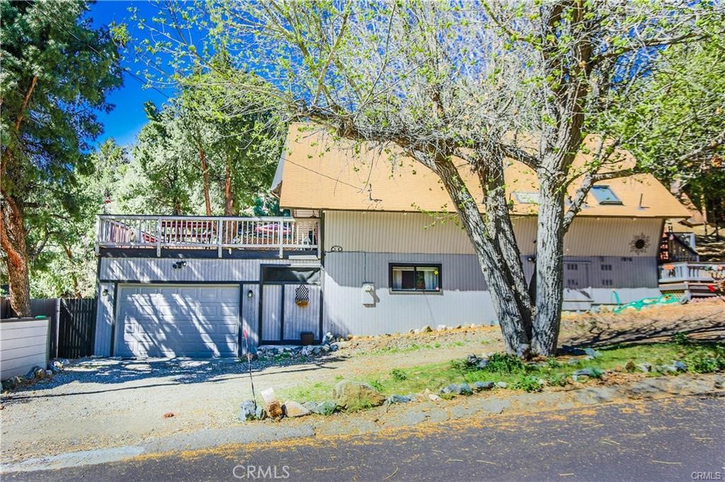 1916 Poplar Property Photo 23