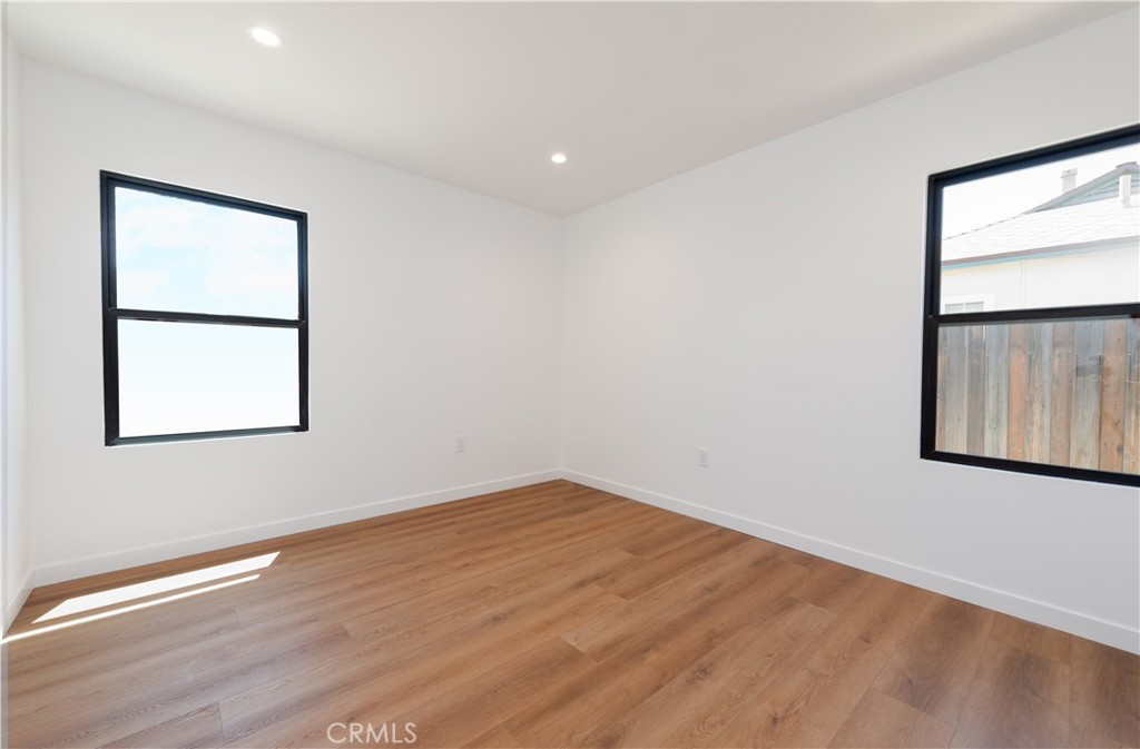 7008 Aura Property Photo 23
