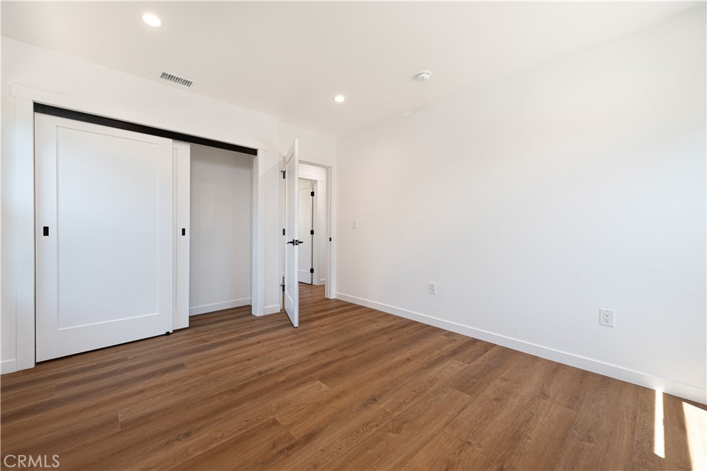 7008 Aura Property Photo 24