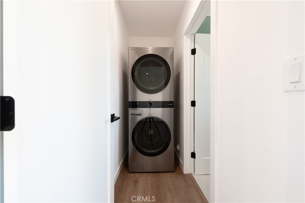 7008 Aura Property Photo 25