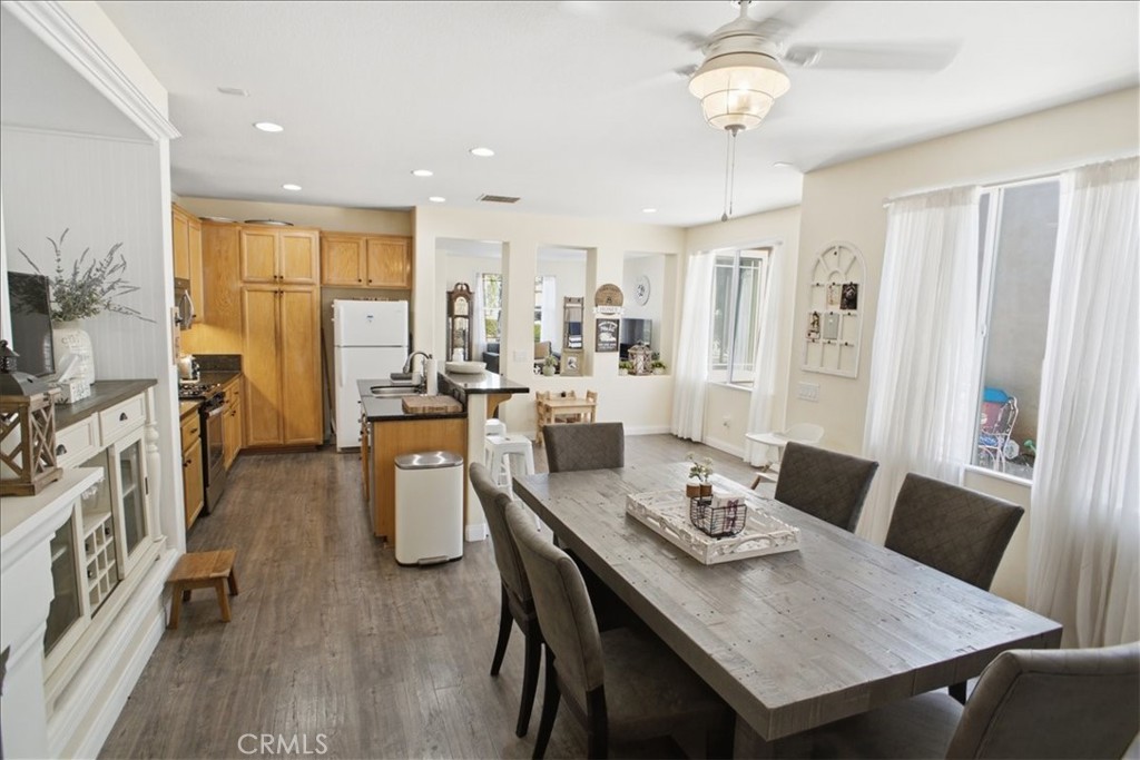 2449 Aurora Property Photo 5
