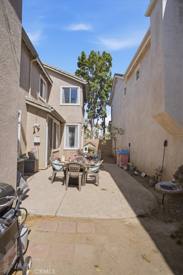 2449 Aurora Property Photo 15