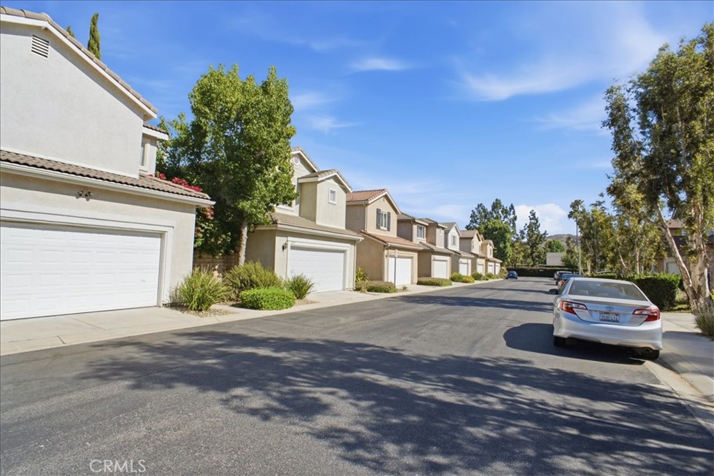 2449 Aurora Property Photo 17