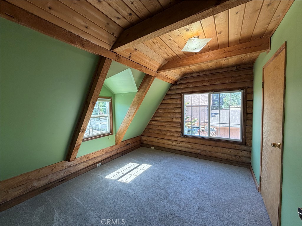 1004 Eagle Lane Property Photo 28