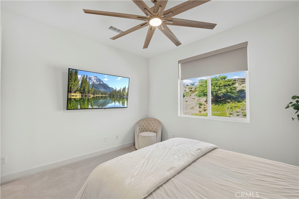 28683 Windbreak Property Photo 24