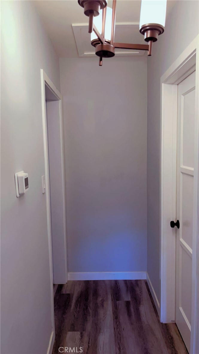 5779 Enfield Property Photo 16