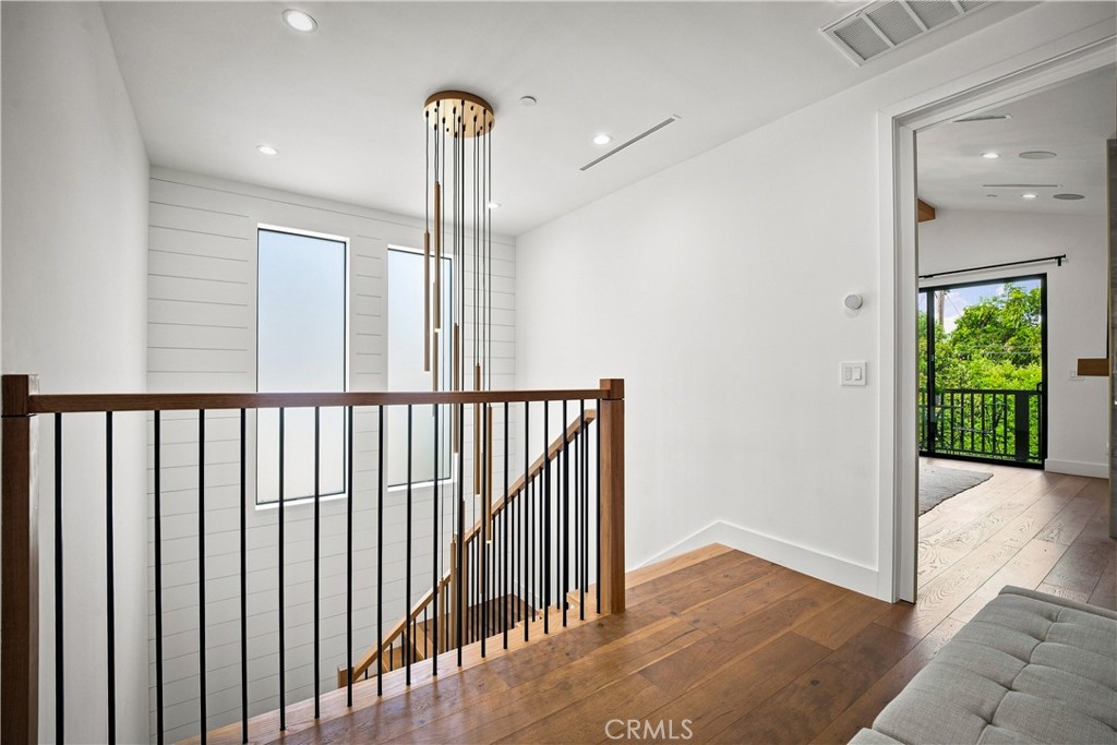 4458 Katherine Avenue Property Photo 16