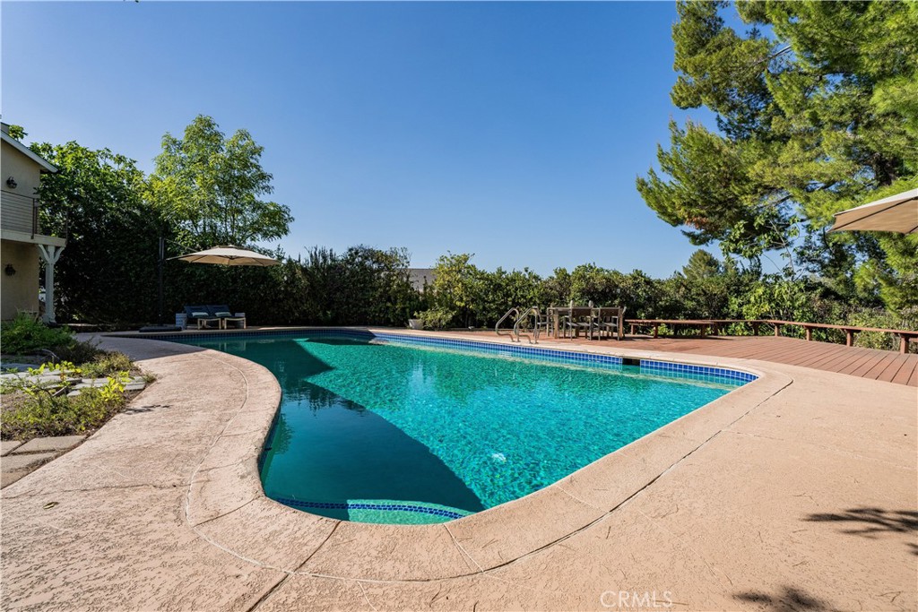 5950 Winnetka Property Photo 42