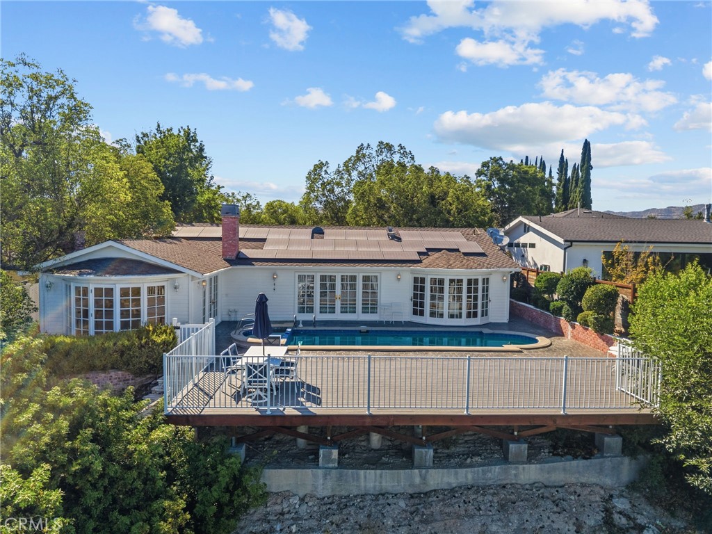 23414 Balmoral Property Photo 2