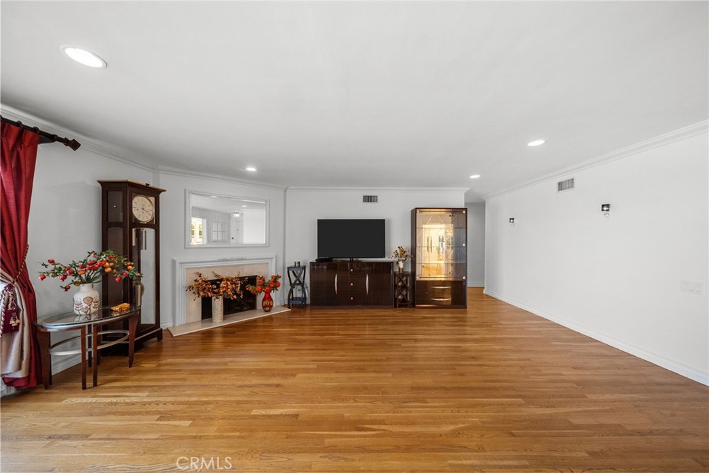 23414 Balmoral Property Photo 15
