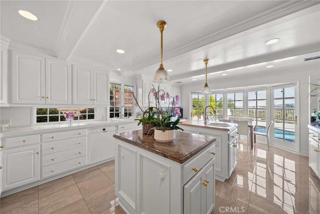 23414 Balmoral Property Photo 23