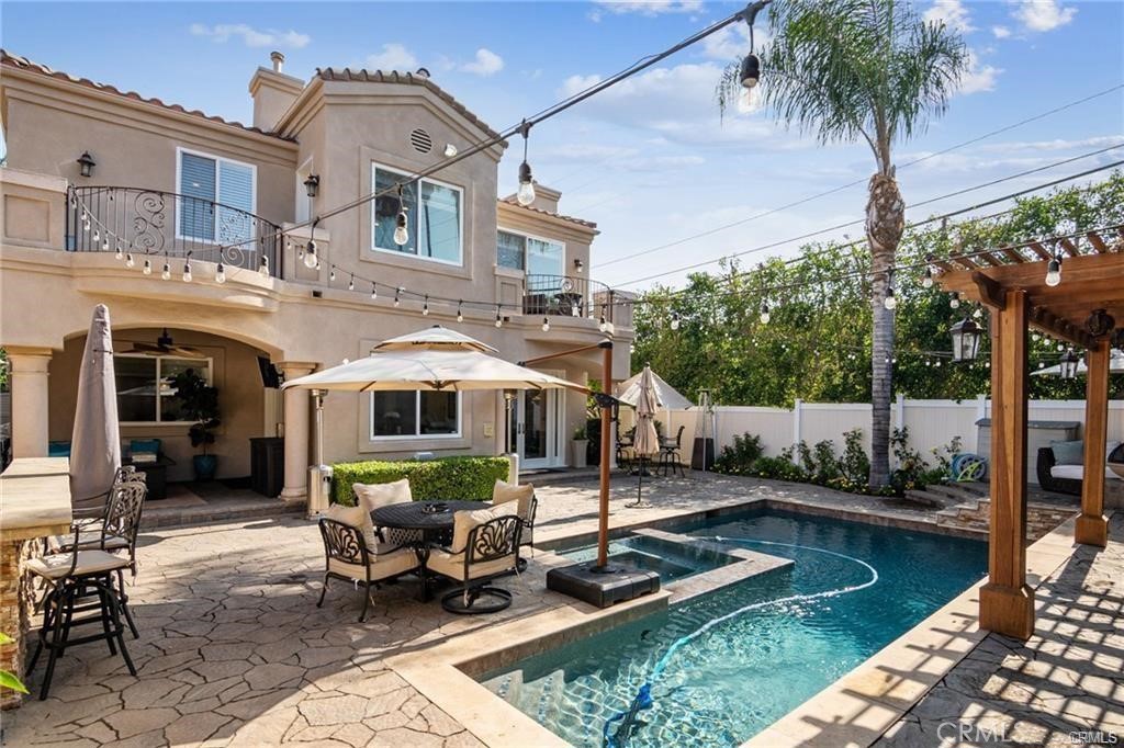 15102 Greenleaf Property Photo 6