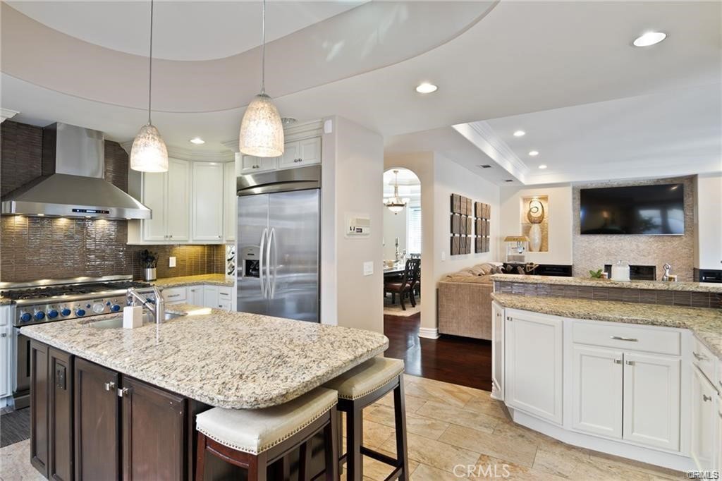 15102 Greenleaf Property Photo 9