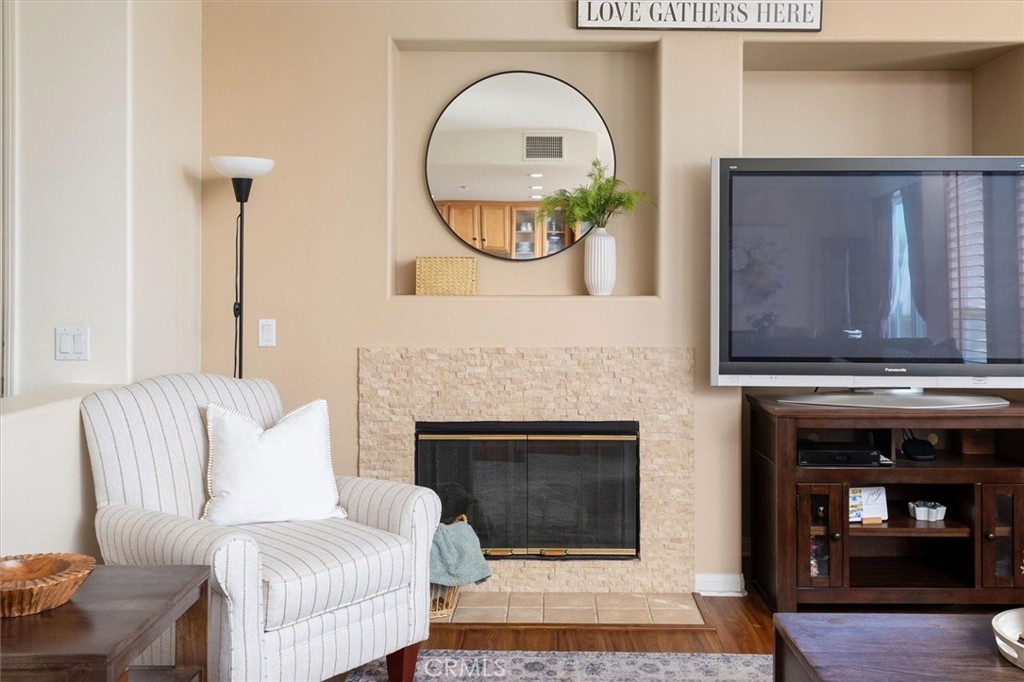 27008 Pebble Beach Drive Property Photo 8