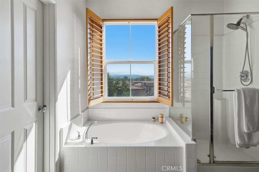 27008 Pebble Beach Drive Property Photo 22