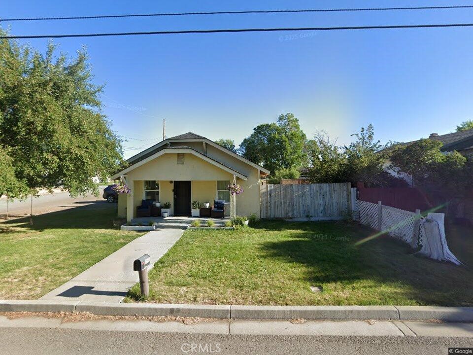 1106 W Carlos Property Photo 1