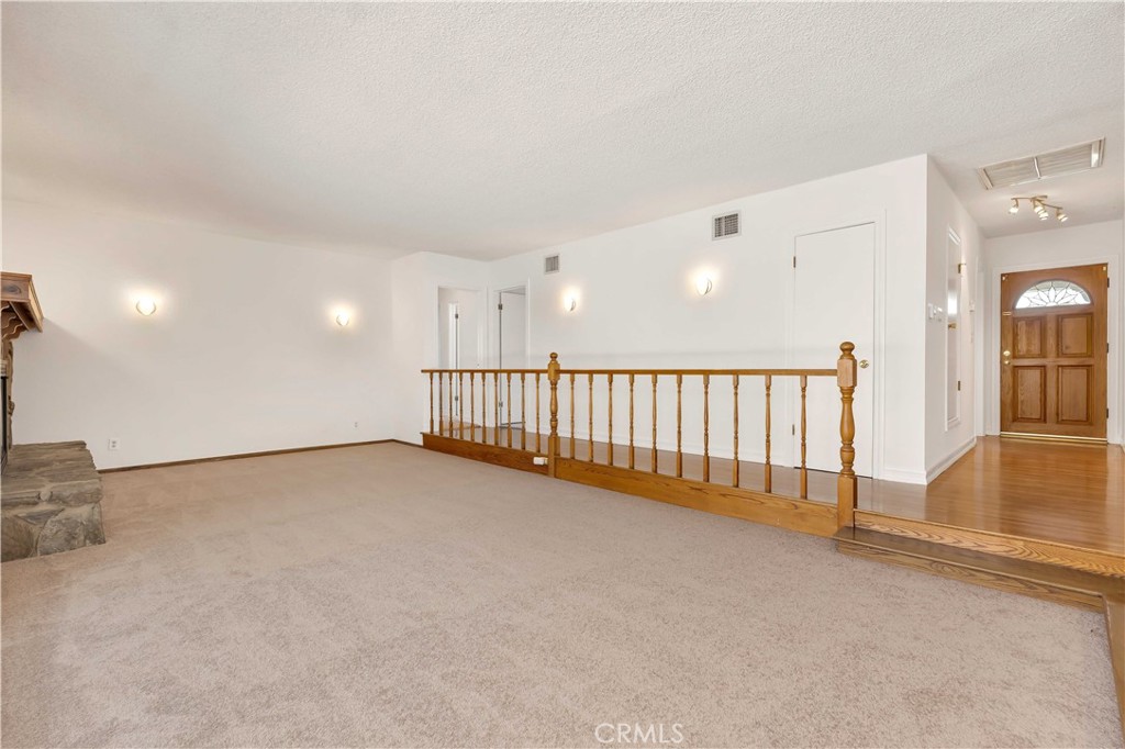 17221 Tuba Street Property Photo 5