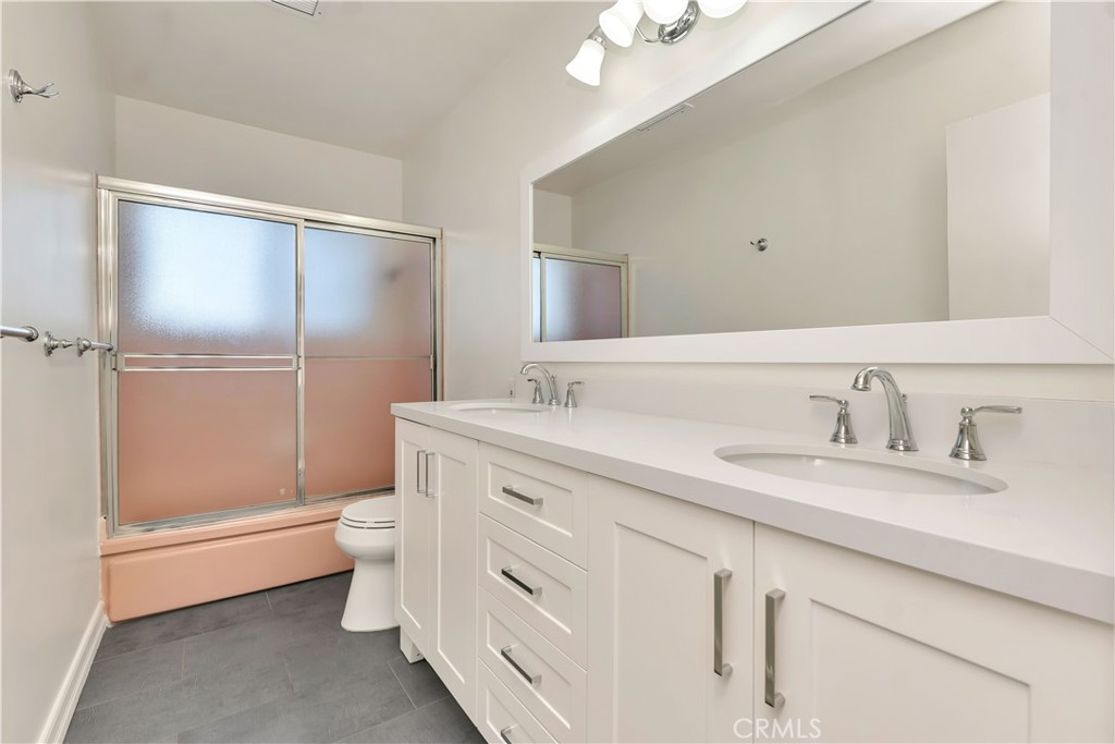 17221 Tuba Street Property Photo 15