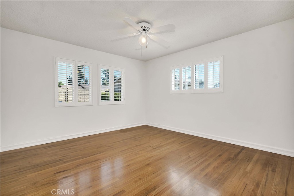 17221 Tuba Street Property Photo 16