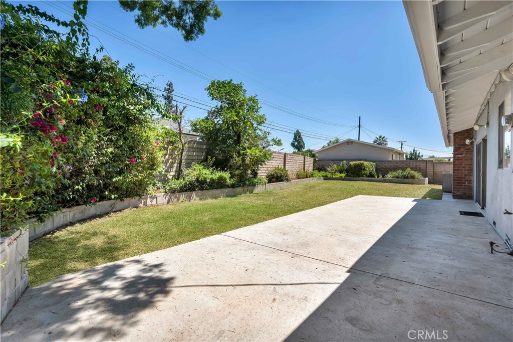 17221 Tuba Street Property Photo 36