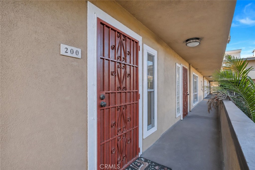 970 Palm Avenue 200 Property Photo 4