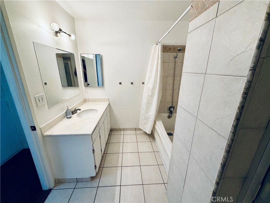 8435 Burnet Property Photo 12
