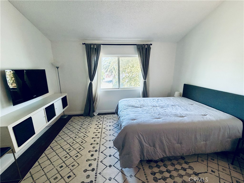 8435 Burnet Property Photo 15