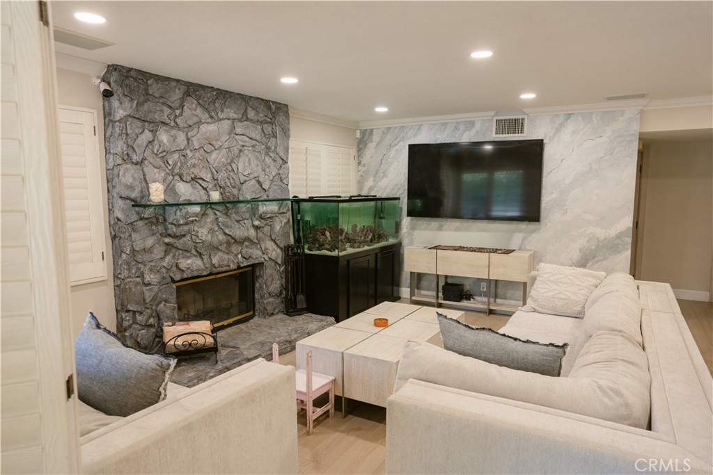 3060 Sioux Court Property Photo 10